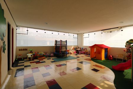 Apartamento à venda com 71m², 3 quartos e 1 vagaÁrea Comum - Brinquedoteca