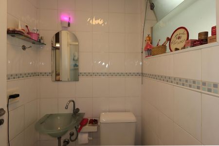 Apartamento à venda com 71m², 3 quartos e 1 vagaBanheiro Social