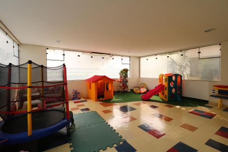 Apartamento à venda com 71m², 3 quartos e 1 vagaÁrea Comum - Brinquedoteca