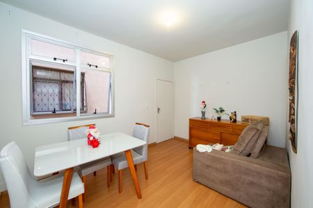 SALA de apartamento à venda com 3 quartos, 161m² em Padre Eustáquio, Belo Horizonte