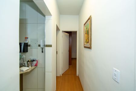 CORREDOR de apartamento à venda com 3 quartos, 161m² em Padre Eustáquio, Belo Horizonte