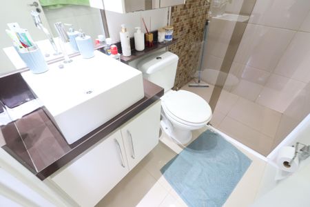 Apartamento à venda com 73m², 2 quartos e 1 vagaBanheiro 2