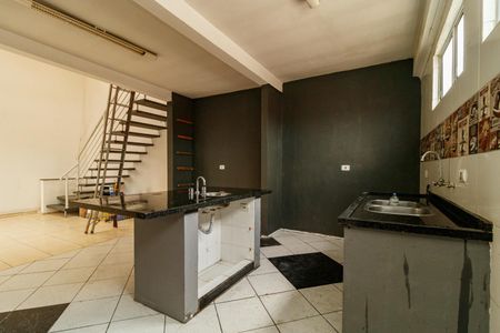 Casa à venda com 278m², 2 quartos e sem vaga Casa à venda com 278m², 2 quartos e sem vagaCozinha
