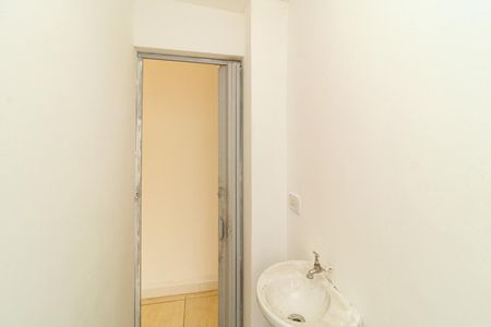 Casa à venda com 278m², 2 quartos e sem vaga Casa à venda com 278m², 2 quartos e sem vagaBanheiro