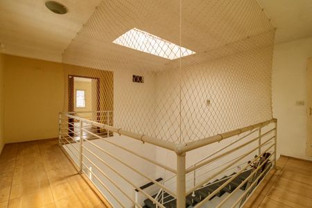 Casa à venda com 278m², 2 quartos e sem vaga