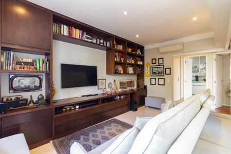 Apartamento à venda com 167m², 3 quartos e 2 vagasSala de TV