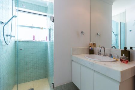 Apartamento à venda com 167m², 3 quartos e 2 vagasBanheiro