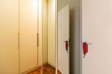 Apartamento à venda com 167m², 3 quartos e 2 vagasCloset da suíte