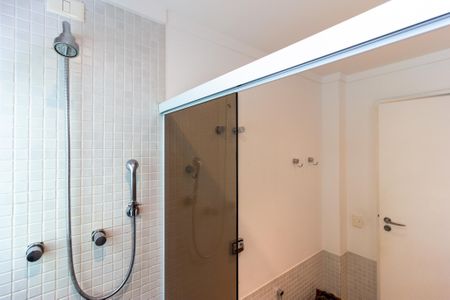 Apartamento à venda com 167m², 3 quartos e 2 vagasBanheiro da Suíte