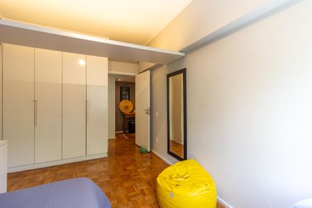 Apartamento à venda com 167m², 3 quartos e 2 vagasQuarto 2