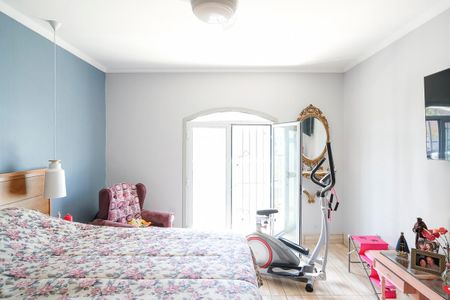 Casa à venda com 213m², 3 quartos e 2 vagasQuarto 2