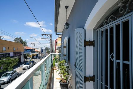 Casa à venda com 213m², 3 quartos e 2 vagasVaranda dos quartos