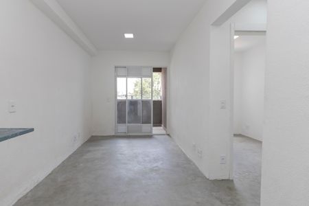 Sala/ Cozinha de apartamento para alugar com 2 quartos, 38m² em Jardim São Luís, São Paulo