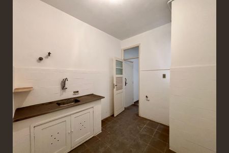 Apartamento à venda com 75m², 2 quartos e sem vagaCozinha