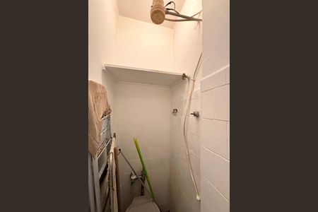 Apartamento à venda com 75m², 2 quartos e sem vagaÁrea de serviço - banheiro