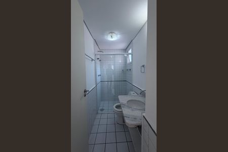 Apartamento à venda com 76m², 3 quartos e 2 vagas Apartamento à venda com 76m², 3 quartos e 2 vagasBanheiro