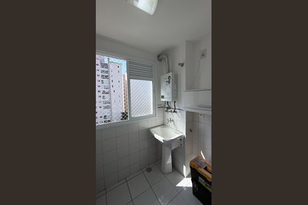 Apartamento à venda com 76m², 3 quartos e 2 vagas Apartamento à venda com 76m², 3 quartos e 2 vagasÁrea de Serviço