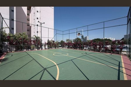 Apartamento à venda com 76m², 3 quartos e 2 vagas Apartamento à venda com 76m², 3 quartos e 2 vagasQuadra Esportiva