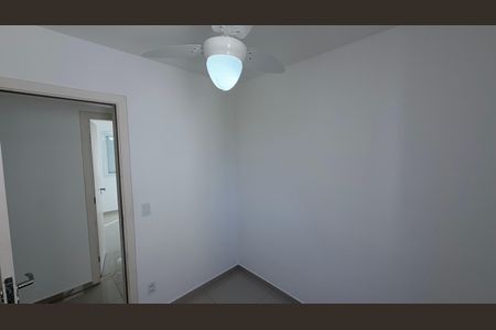 Apartamento à venda com 76m², 3 quartos e 2 vagas Apartamento à venda com 76m², 3 quartos e 2 vagasQuarto 2