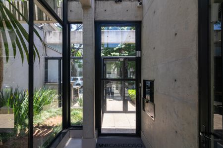 Apartamento para alugar com 74m², 2 quartos e 1 vagaEntrada