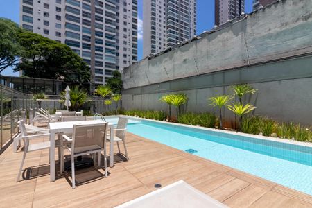 Apartamento para alugar com 74m², 2 quartos e 1 vagaÁrea comum - Piscina