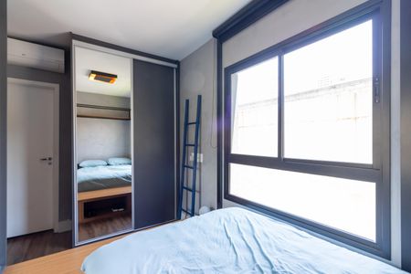 Apartamento para alugar com 74m², 2 quartos e 1 vagaSuíte