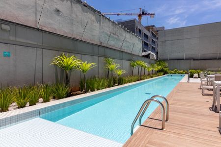 Apartamento para alugar com 74m², 2 quartos e 1 vagaÁrea comum - Piscina