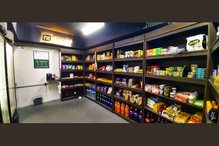 Apartamento à venda com 48m², 2 quartos e 1 vaga Apartamento à venda com 48m², 2 quartos e 1 vagaMini Mercado