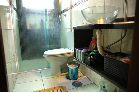 Casa de condomínio à venda com 130m², 3 quartos e 3 vagasBanheiro