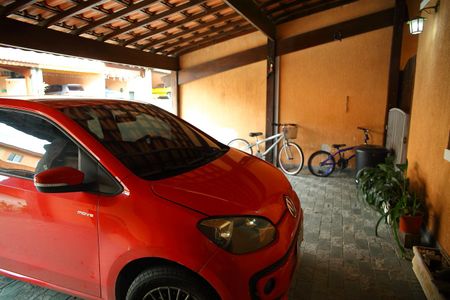 Casa de condomínio à venda com 130m², 3 quartos e 3 vagasGaragem 