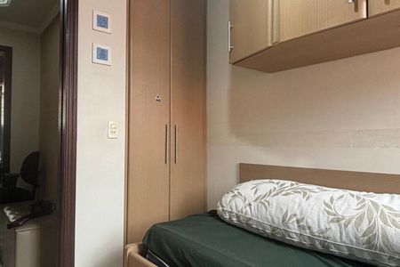 Casa de condomínio à venda com 130m², 3 quartos e 3 vagasQuarto 2 