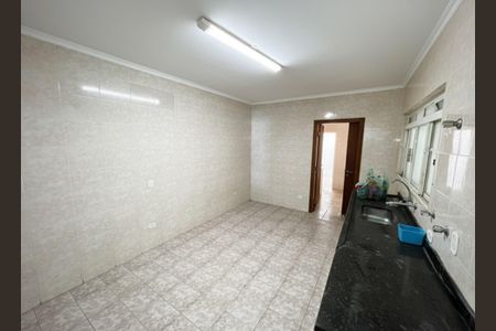 Casa para alugar com 125m², 3 quartos e 4 vagas Casa para alugar com 125m², 3 quartos e 4 vagasCozinha