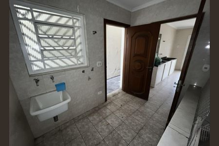 Casa para alugar com 125m², 3 quartos e 4 vagas Casa para alugar com 125m², 3 quartos e 4 vagasÁrea de Serviço