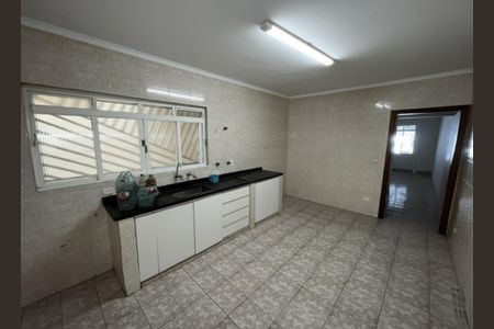 Casa para alugar com 125m², 3 quartos e 4 vagas Casa para alugar com 125m², 3 quartos e 4 vagasCozinha