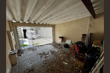 Casa para alugar com 125m², 3 quartos e 4 vagas Casa para alugar com 125m², 3 quartos e 4 vagasGaragem frontal