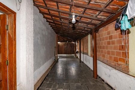 Casa à venda com 380m², 4 quartos e 3 vagasGaragem