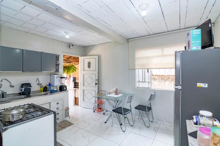 Casa à venda com 380m², 4 quartos e 3 vagasCozinha