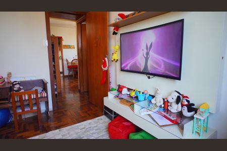 Quarto 2 de apartamento à venda com 2 quartos, 53m² em Jardim Botânico, Porto Alegre
