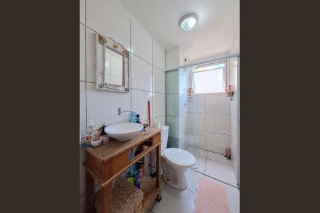 Banheiro de apartamento à venda com 2 quartos, 44m² em Vila Bela Vista (zona Norte), São Paulo