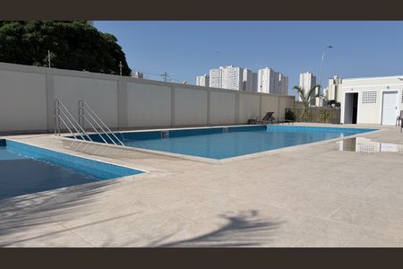 Apartamento à venda com 42m², 2 quartos e 1 vaga Apartamento à venda com 42m², 2 quartos e 1 vagaÁrea comum - Piscina