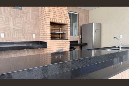 Apartamento à venda com 42m², 2 quartos e 1 vaga Apartamento à venda com 42m², 2 quartos e 1 vagaÁrea comum - Churrasqueira