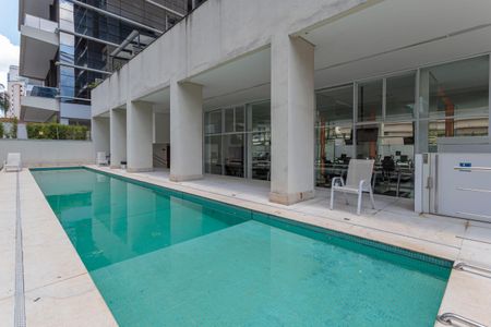 Studio à venda com 60m², 1 quarto e 1 vagaÁrea comum - Piscina