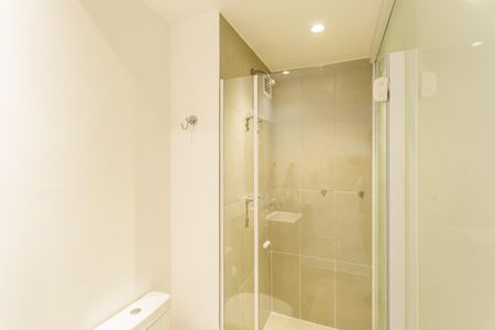 Banheiro de kitnet/studio à venda com 1 quarto, 60m² em Vila Olímpia, São Paulo