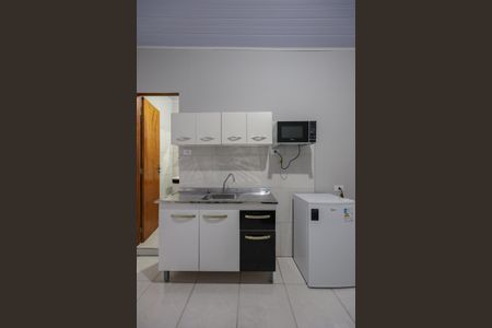 Cozinha do Studio de kitnet/studio para alugar com 1 quarto, 14m² em Parque Assuncao, Taboão da Serra
