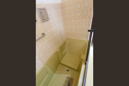 Casa à venda com 1272m², 4 quartos e 4 vagasBanheiro suite 1 