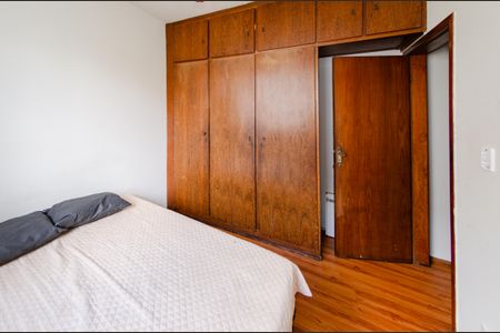 Quarto 1 de apartamento à venda com 3 quartos, 90m² em Barro Preto, Belo Horizonte