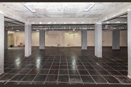 Apartamento à venda com 268m², 4 quartos e 4 vagas