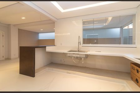 Apartamento à venda com 268m², 4 quartos e 4 vagas