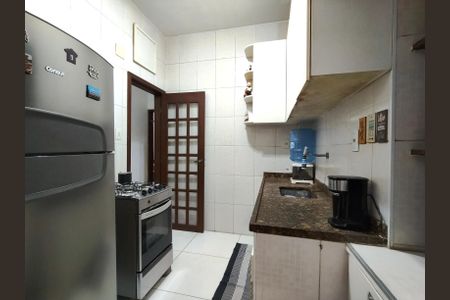 Apartamento à venda com 88m², 3 quartos e 2 vagasCozinha