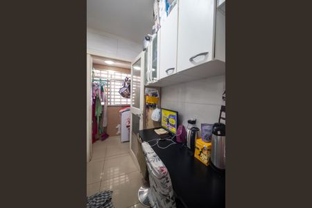 Apartamento à venda com 60m², 2 quartos e 2 vagas Apartamento à venda com 60m², 2 quartos e 2 vagasCozinha